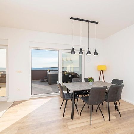 Villa Eni Apartments 1 Мандре Екстер'єр фото