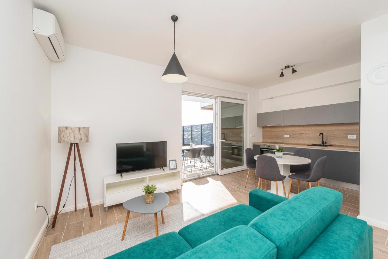 Villa Eni Apartments 1 Мандре Екстер'єр фото