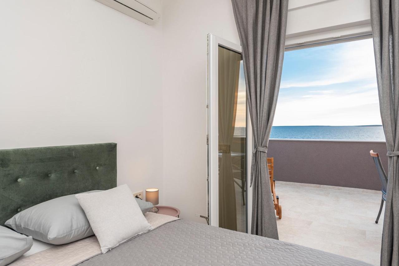 Villa Eni Apartments 1 Мандре Екстер'єр фото