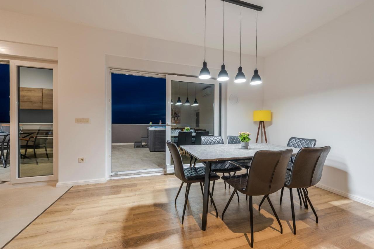 Villa Eni Apartments 1 Мандре Екстер'єр фото