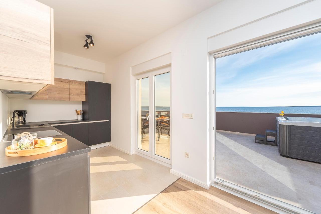 Villa Eni Apartments 1 Мандре Екстер'єр фото