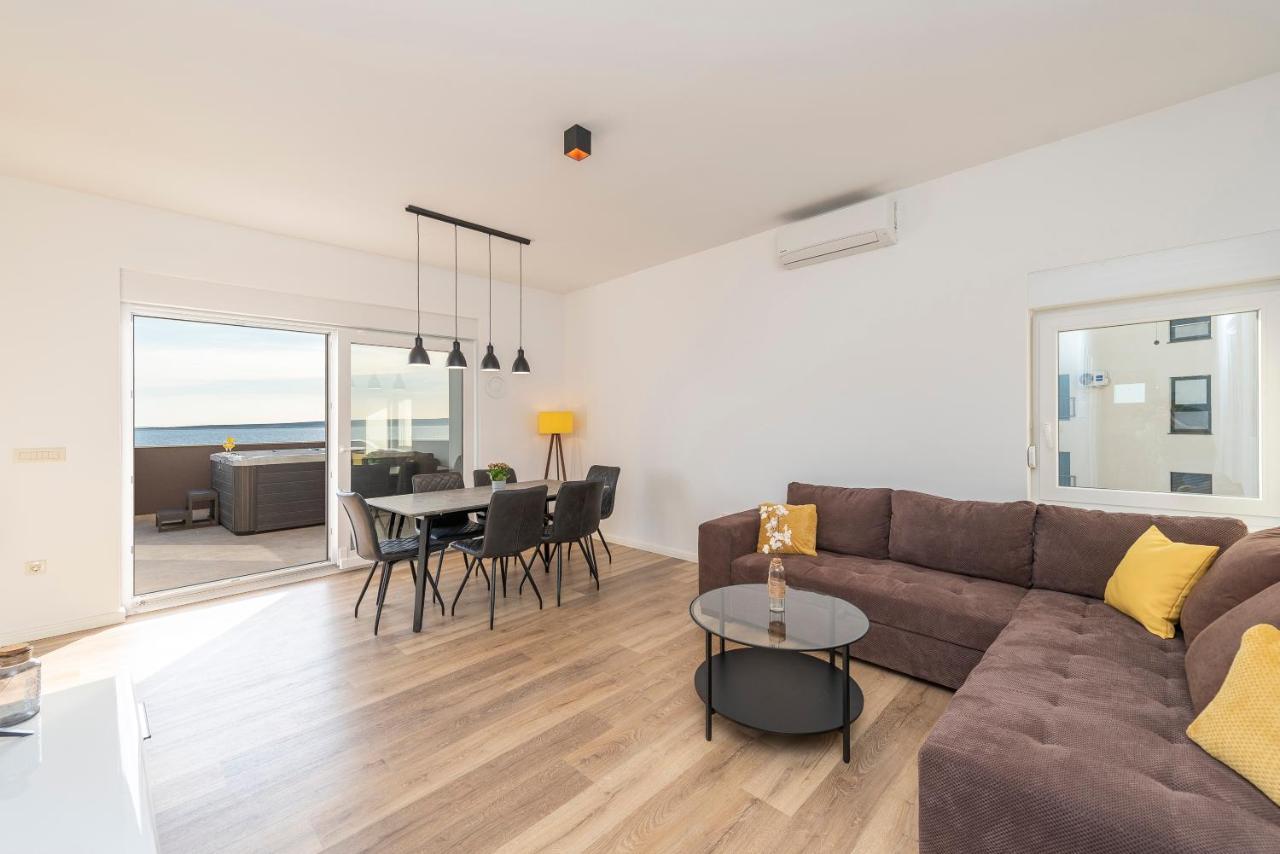 Villa Eni Apartments 1 Мандре Екстер'єр фото