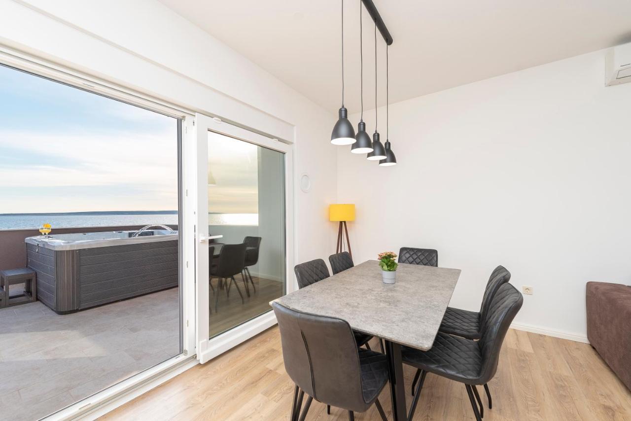 Villa Eni Apartments 1 Мандре Екстер'єр фото